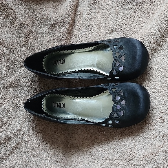 Rinaldi Womens Heels - Picture 2 of 4